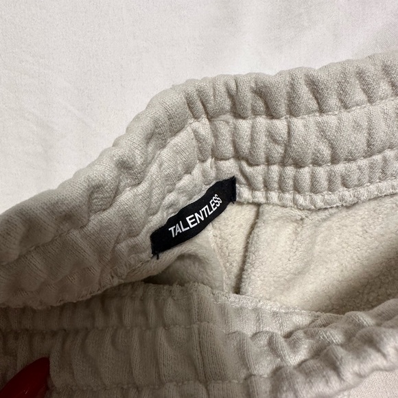 TALENTLESS sweatsuit - Picture 7 of 9